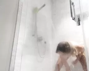 Ellenlove shower MFC nude cam videos