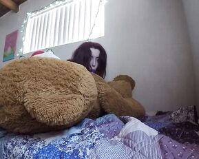 Darlinglittlegirl stuffie loving manyvids 18 & 19 yrs old strap-on free porn videos