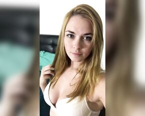 Bailey Rayne selfie video premium free cam snapchat & manyvids porn livesex1