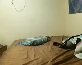 Blonde uses a big sex toy