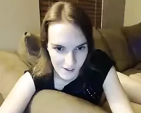 A blonde loves to suck
