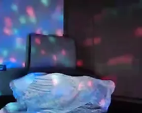 So pretty brunette wife make awezone sex fun with husband and share in web