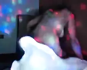 So pretty brunette wife make awezone sex fun with husband and share in web