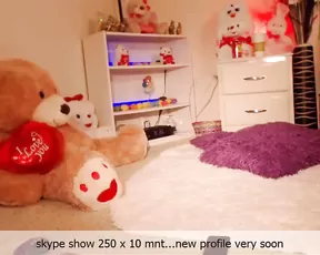 Pretty blonde girlfriend make a hot blowjob and facial cumshot,enjoy