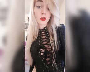 Carly Rae in a beautiful corset premium free cam snapchat & manyvids porn livesex