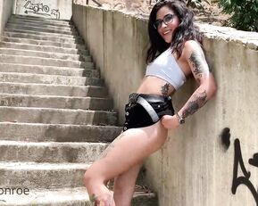 Madymonroe fingers herself public park until she squirts outside free porn livesex1