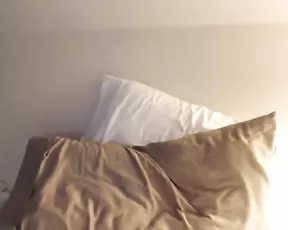 Sidehustlesweetcheeks boy girl blowjob & toy pussy masturbating Chaturbate nude cam video