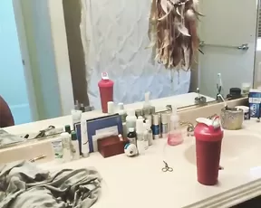 Rahyndee James with bare ass stands in bathroom premium free cam snapchat & manyvids porn videos