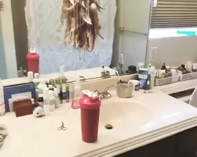 Rahyndee James with bare ass stands in bathroom premium free cam snapchat & manyvids porn videos