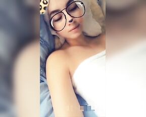 Kaylee Heart pussy teasing snapchat free