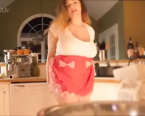 NikkiEliot Kitchen Cum Sex toy nude pussy masturbation porn video