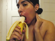 SweetPam4You MESSY food play and soapy shower ManyVids Free Porn Livesex1