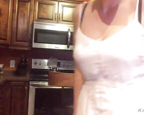 SimplySara housewife kitchen counter cum MFC Sweetcelina sex