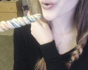 MissAlice_94 Candy Cane Dildo BlowJob MFC, MyFreeCams video 1