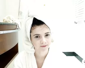 KimmyRain MFC petite camwhore after shower