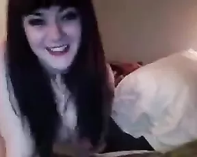 Cute Latina babe needs that dick