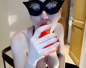 Blonde is fucking her man