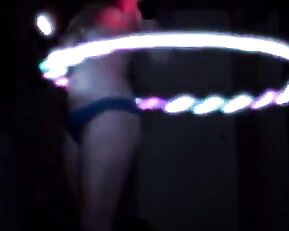 Tigger Rosey Stripping Light Show ManyVids Free Porn Livesex