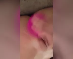 Queenie Pearl favourite cock - onlyfans free porn