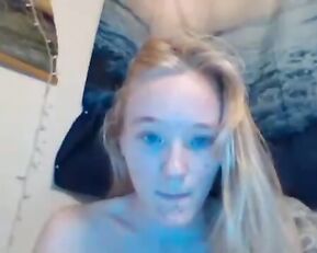 Petiteblondie2000 nude pussy fingering Chaturbate webcam videos