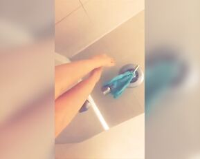 Layna Boo taking shower snaps snapchat free