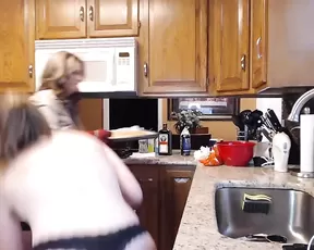 Wife_Layla lesbian MILFs masturbation MFC webcam porn