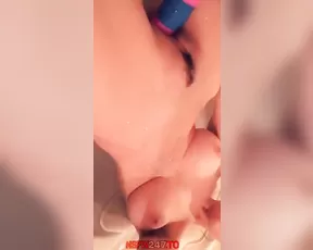 Andie Adams bathtub dildo masturbation snapchat free