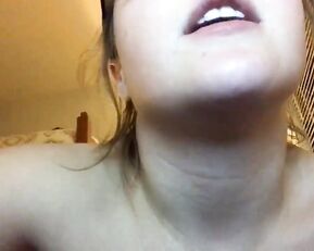 Barelylegalstudent Chaturbate curvy camgirl playing w/ naked unshaven pussy