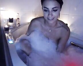 CrazyM_ MissKreazy nude in bathtub - MFC CrazySySy cam livesex1