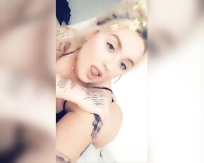 Softerroses pussy fingering bed snapchat free