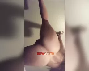 Justine Aquarius bathroom pussy play snapchat free