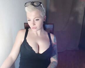 Crazypinkyball naked tits & short hair Chaturbate nude cam porn videos