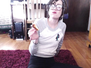 Lexi Doll Face eat pizza with ManyVids Free Porn Videos