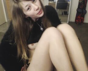 MissAlice_94 Quiet Late Dildo Play MFC, MyFreeCams