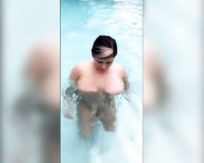 Naughty Jade fully naked swimming pool teasing snapchat free