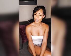 Shareen Henrick Would like have live video call with tonight - onlyfans free porn