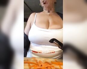 Lee Anne boobs flashing cooking snapchat free