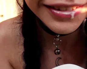 Zia_xo White Cream - ZiaFox MFC ManyVids Free Milk Pouring Fetish Vids