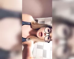 Andie Adams gym public toilet pussy fingering snapchat free