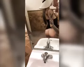 Jessica Payne public bathroom pussy masturbation snapchat free