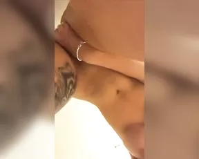 Layna Boo bathtub dildo masturbation snapchat free