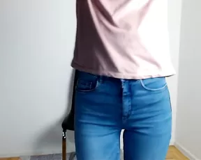 Eighteeen_tightteeen striptease & pussy rubbing Chaturbate porn