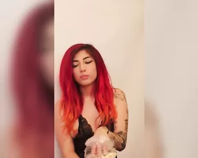 Ashleejuliet cute tattooed princess eats popcorn ManyVids Free Porn Videos