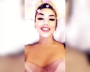 Gwen Singer vib orgasm snapchat free