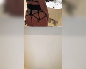 Holly Peers sexy ready - onlyfans free porn