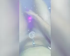 Molly bathtub show snapchat free
