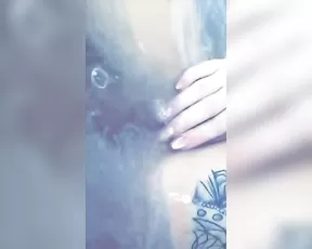 Katie Gee bath pussy fingering snapchat free