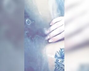 Katie Gee bath pussy fingering snapchat free