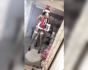 Stacey Carla sexy santa helper snapchat free