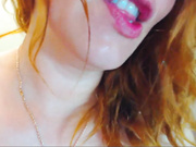 Florencebigsizebb Chaturbate red haired BBW fingering fat pussy & dildoing huge tits